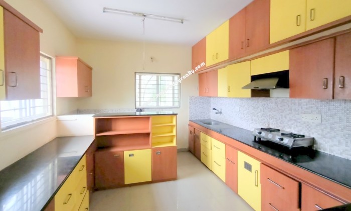 4 BHK Duplex Flat for Rent in Pallavaram